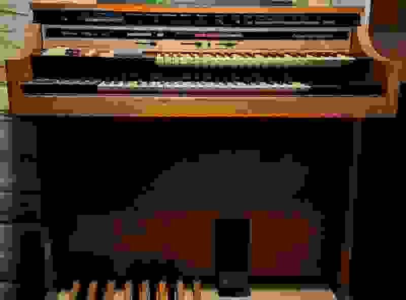 A-507 – Thomas Cameo Supreme Z-265 Orgel mit Moog Synthesizer