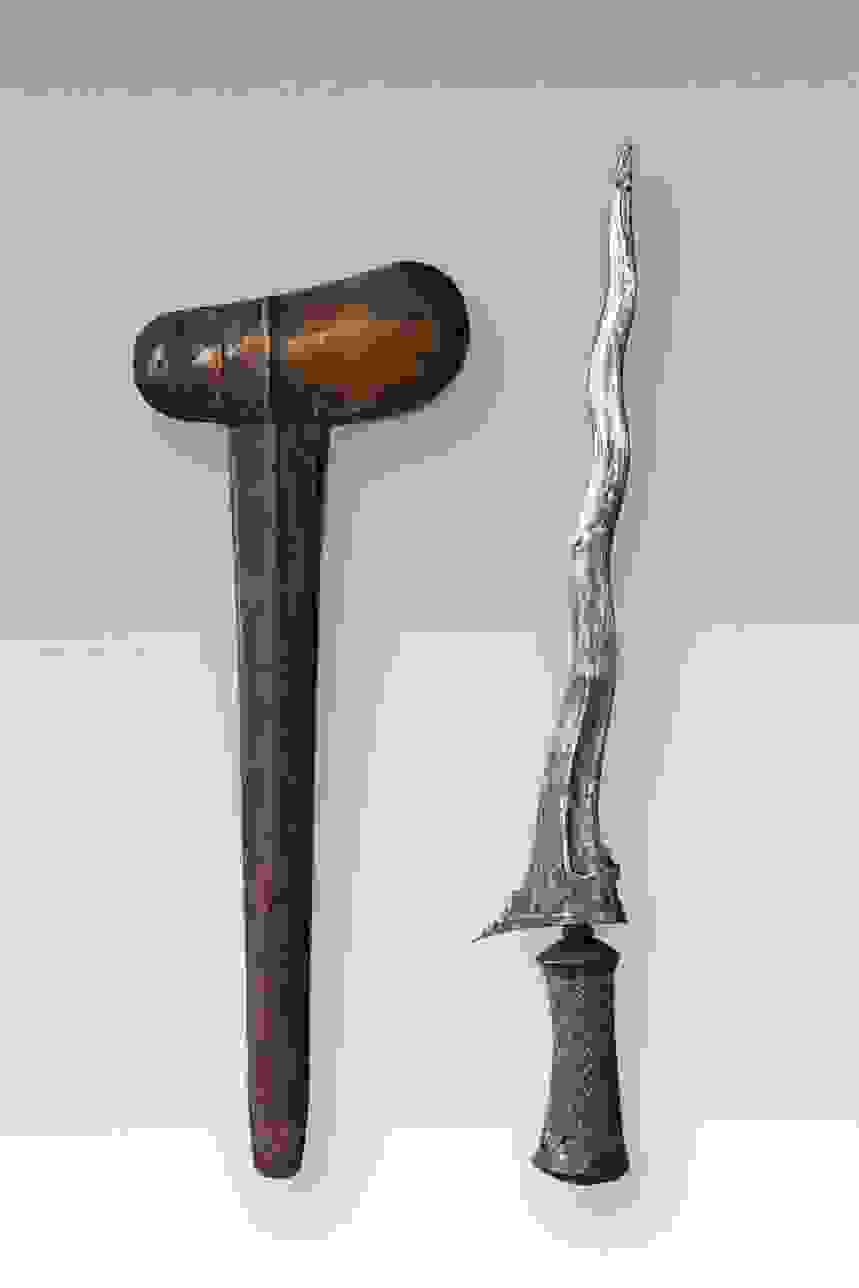 382